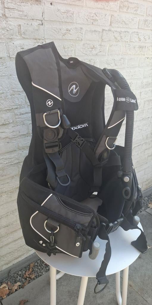 Z.g.a.n. Aqualung Axiom trimvest BCD duikvest M/L, Ophalen of Verzenden, Zo goed als nieuw, Trimvest of Wing