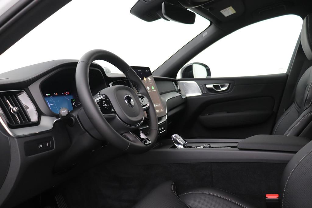 Volvo XC60 T6 Plug-in hybrid Ultra Black Edition | Luchtveri, Automaat, Gebruikt, Euro 6, 4 cilinders