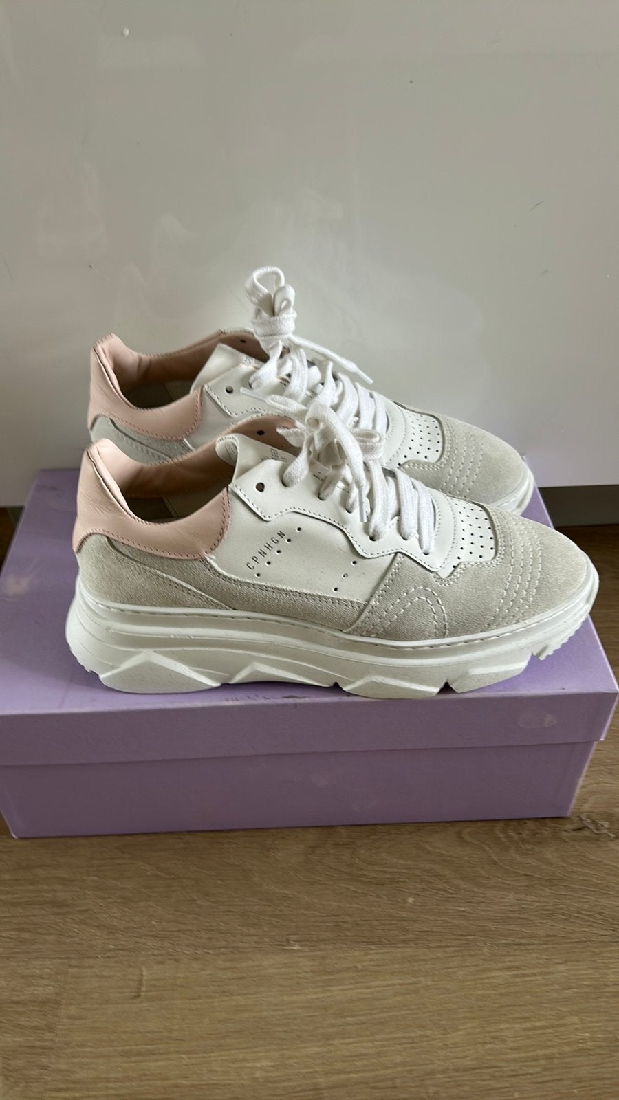 Copenhagen sneaker maat 38 nieuw, Kleding | Dames, Schoenen, Ophalen of Verzenden, Nieuw, Sneakers of Gympen