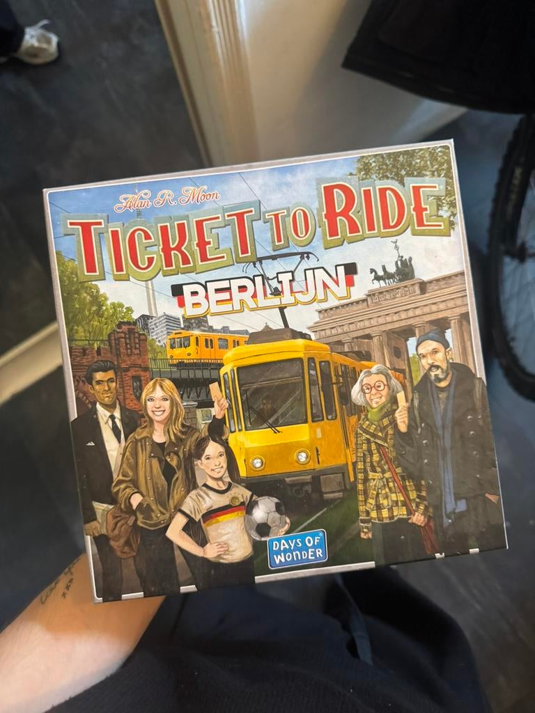 Ticket to ride Berlin edition, Hobby en Vrije tijd, Gezelschapsspellen | Bordspellen, Een of twee spelers, Ophalen of Verzenden