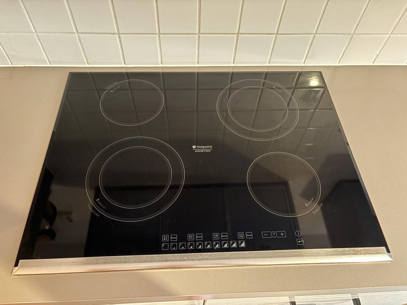 Hotpoint Inductie Kookplaat - nis breedte 55,5cm x 48,5cm, Ophalen, Gebruikt, 4 kookzones, Inbouw