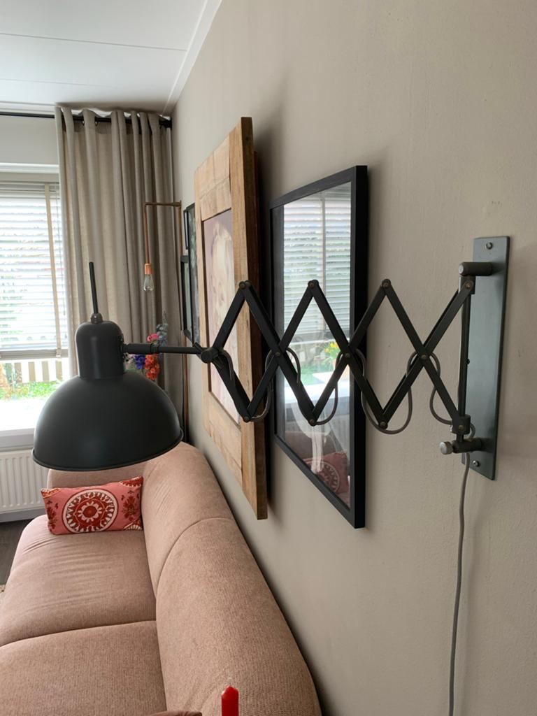 Harmonica wandlamp (schaarlamp), Delft