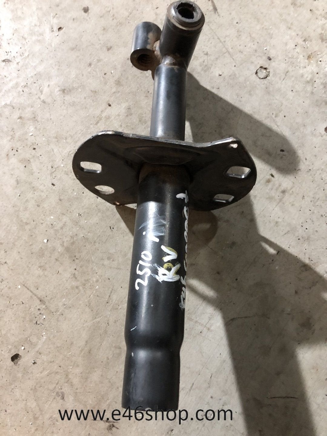 BUMPERSTEUN BMW E46 COMPACT RECHTS VOOR, Auto-onderdelen, Gebruikt, -, -, Ophalen of Verzenden