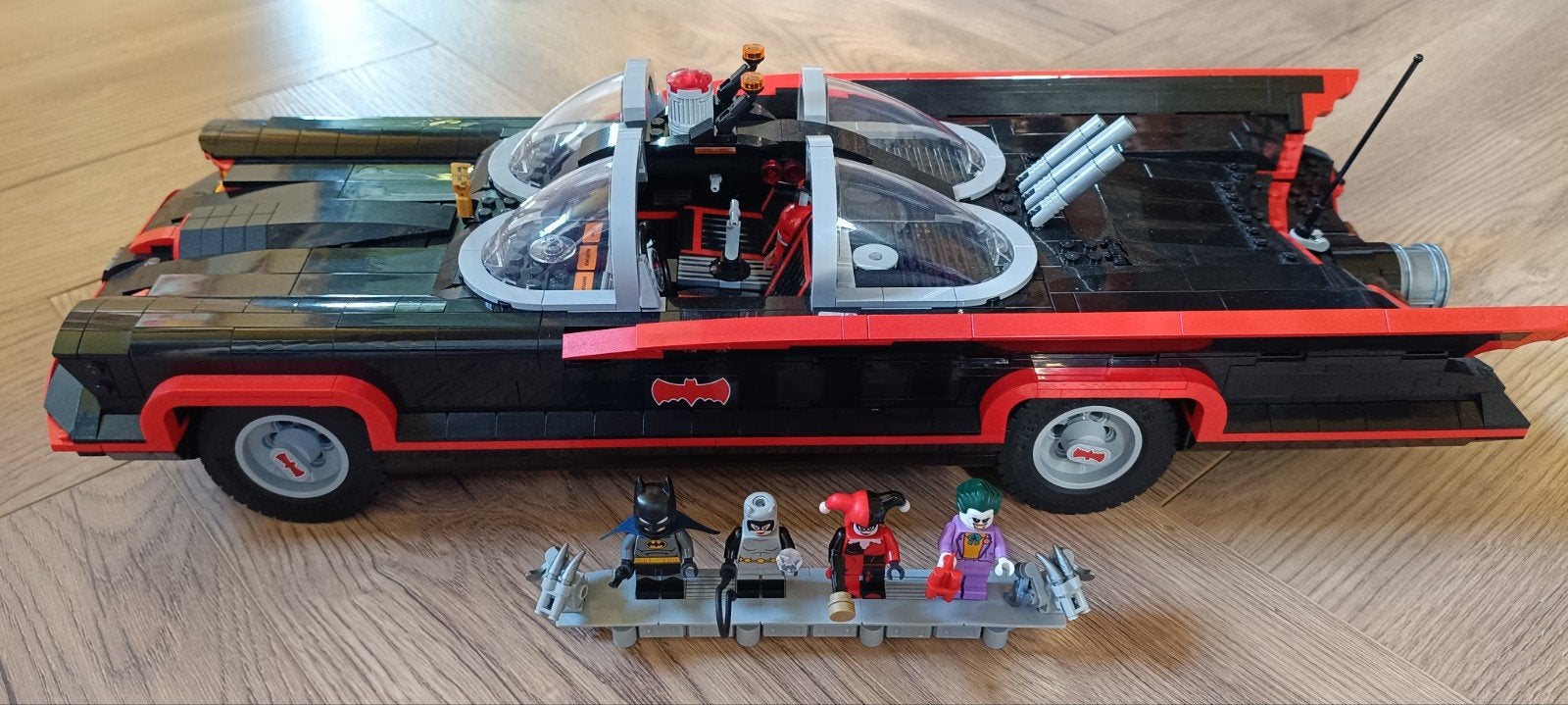 Lego 76328, Lego, Ophalen of Verzenden, Zo goed als nieuw, Compleet