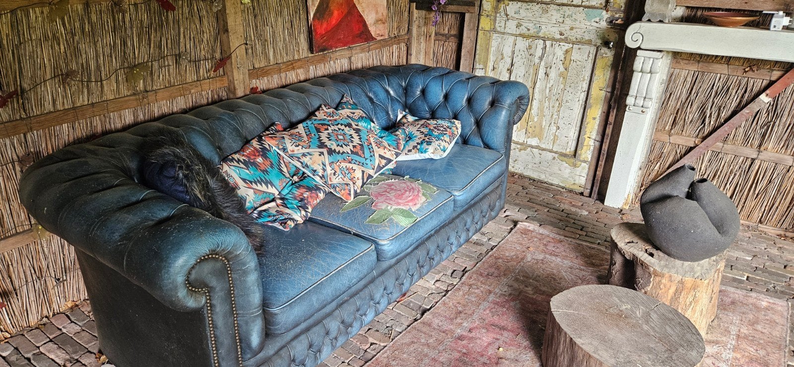 Gratis bank model chesterfield.. Opknapper. Merk Springvale., Ophalen, Gebruikt, Driepersoons, Leer