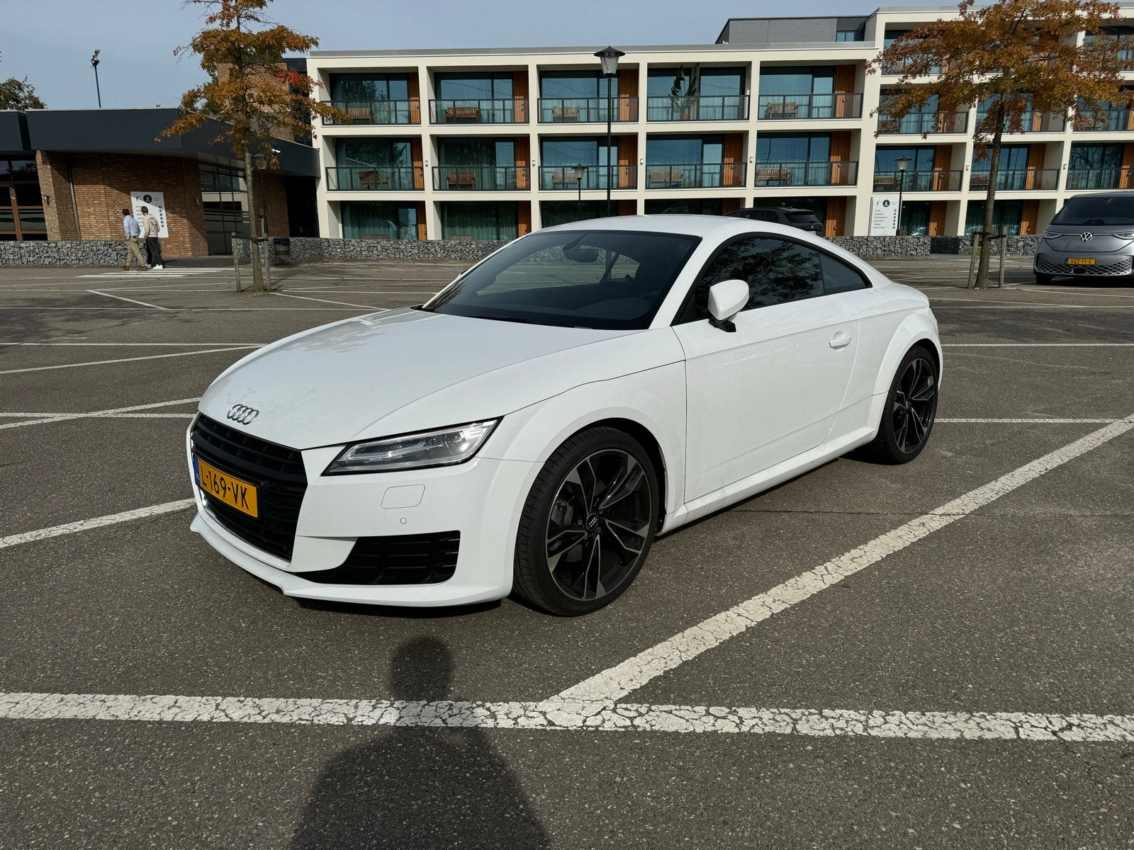 Audi TT 1.8 coupe 60dkm Logisch In topstaat, Auto's, TT, Wit, Particulier, 1205 kg