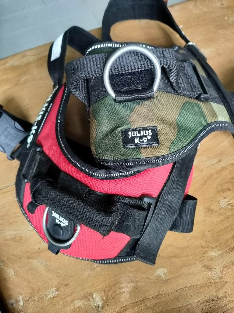 Julius-K9 hondentuig maat 0-m Rood, Dieren en Toebehoren, Ophalen of Verzenden, Zo goed als nieuw, Hondenriem-accessoire