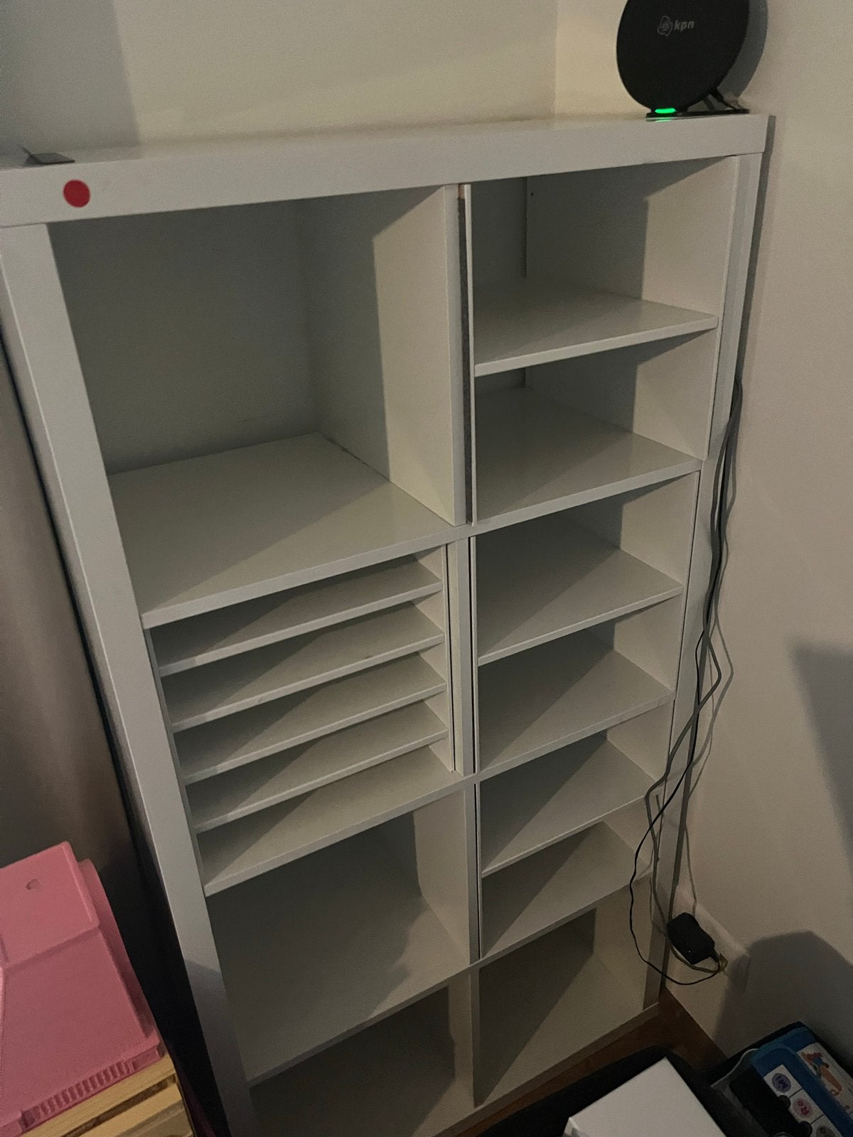 Witte IKEA KALLAX kast met 4 verdelers, Huis en Inrichting, Ophalen, Gebruikt, 50 tot 100 cm, 150 tot 200 cm