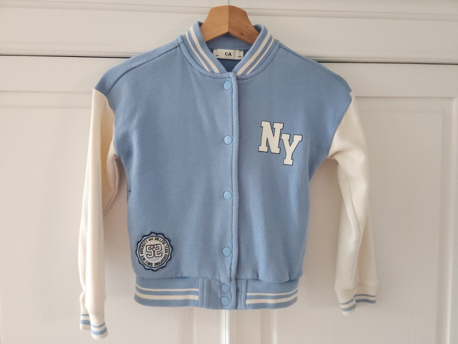C&A Collegejack 'New York'- Maat 128, Kinderen en Baby's, Kinderkleding | Maat 128, C&A, Jongen of Meisje, Trui of Vest, Ophalen of Verzenden