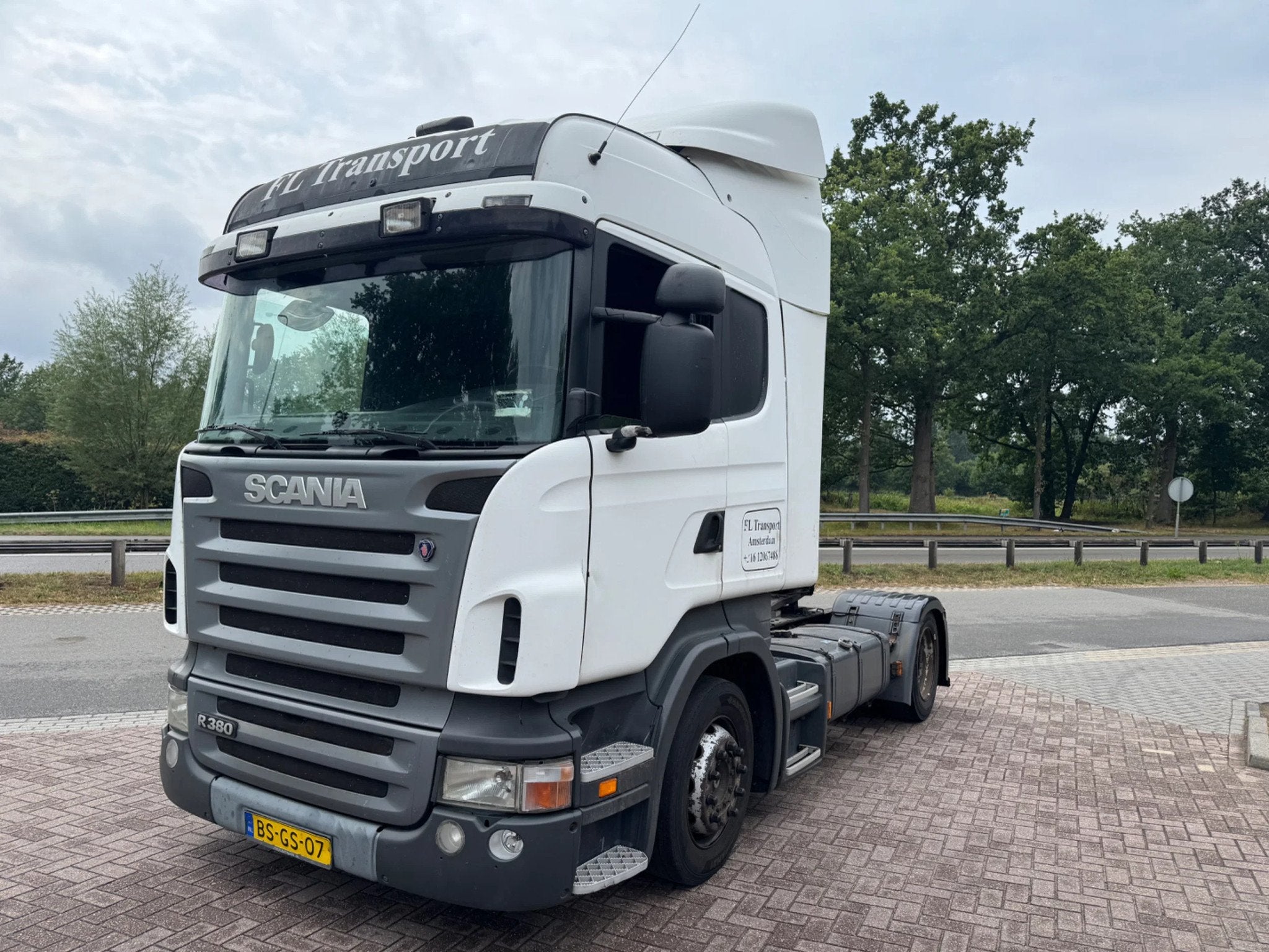 Scania R380 Low deck. Hefschotel. (bj 2006), Achterwielaandrijving, Mistlampen, Scania, Wit