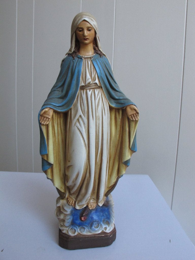 fraai Maria beeldje, Verzamelen, Verzenden, Zo goed als nieuw, Religie