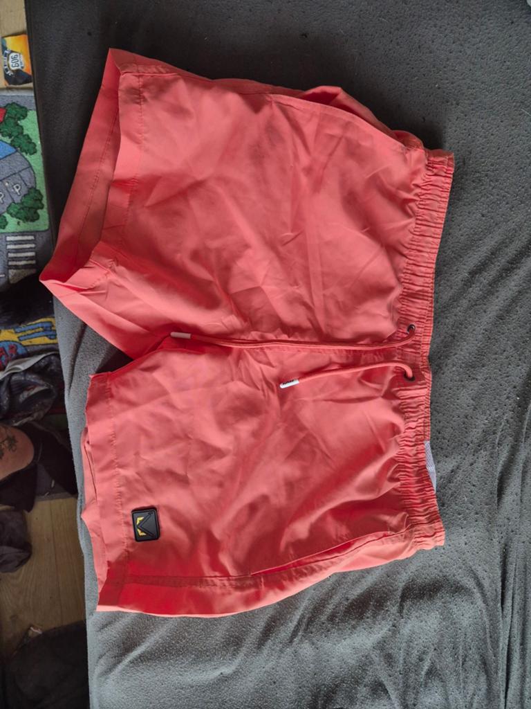 Fendi Zwemshort - Nieuw - Maat M, Kleding | Heren, Badmode en Zwemkleding, Maat 48/50 (M), Oranje, Ophalen of Verzenden, Zwemshort