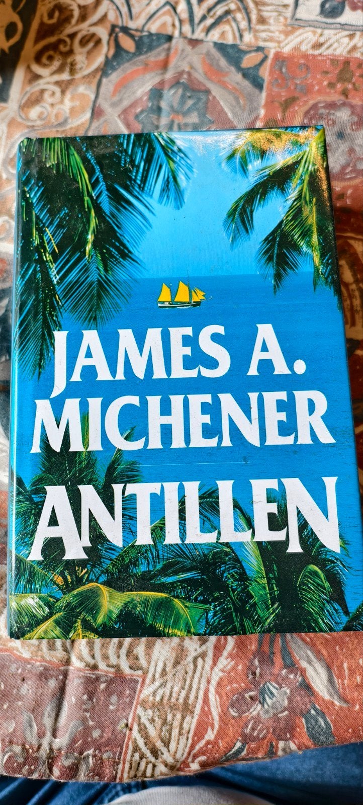 Antillen - James A. Michener (Hardcover), Boeken, Ophalen of Verzenden, Gelezen, James A. Michener, Nederland