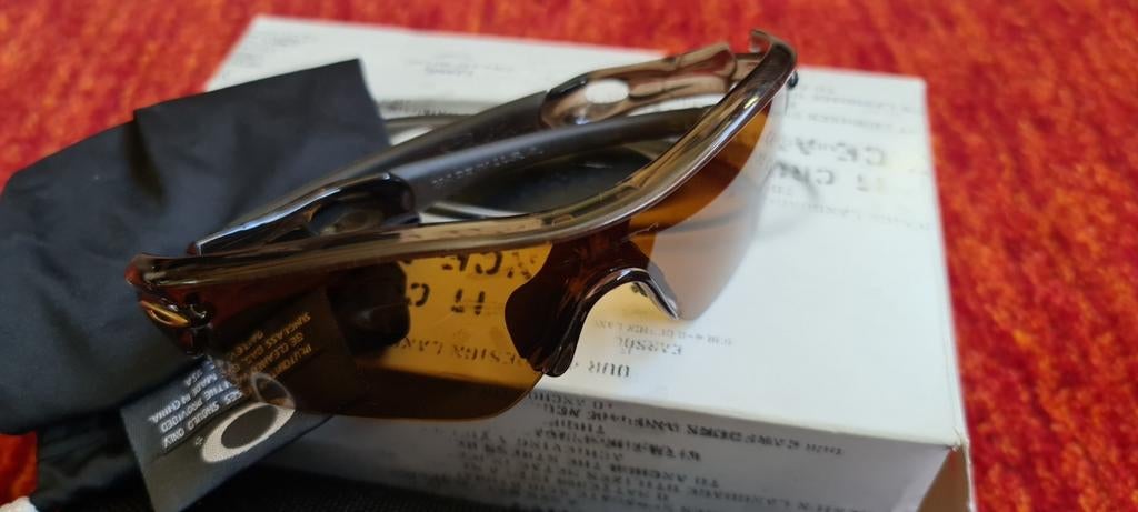 Oakley Radar Zonnebril USA - Bruin/Amber - ongebruikt, Sieraden, Tassen en Uiterlijk, Zonnebrillen en Brillen | Heren, Zonnebril