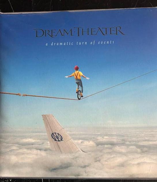 Dramatic turn of event. Dream Theater, Ophalen, Zo goed als nieuw