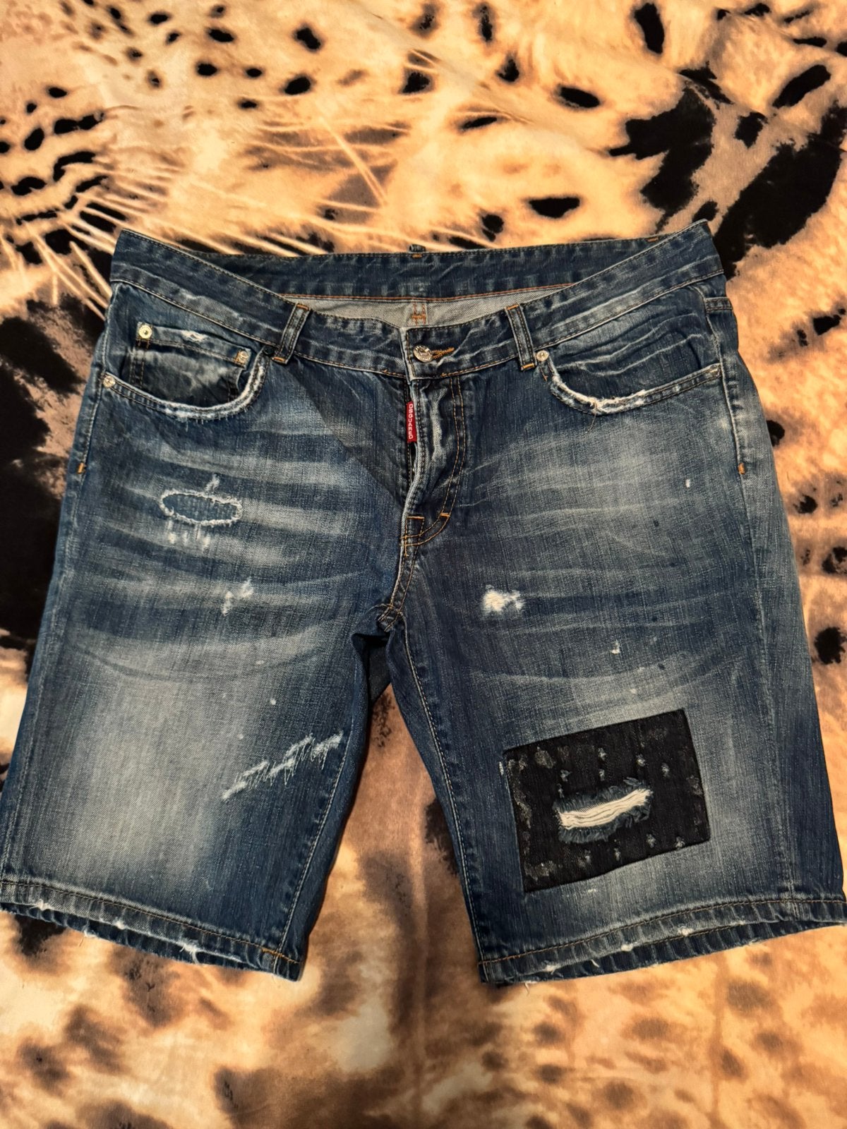 DSQUARED korte spijkerbroek jeans, Ophalen of Verzenden, Zo goed als nieuw, Blauw, W36 - W38 (confectie 52/54)