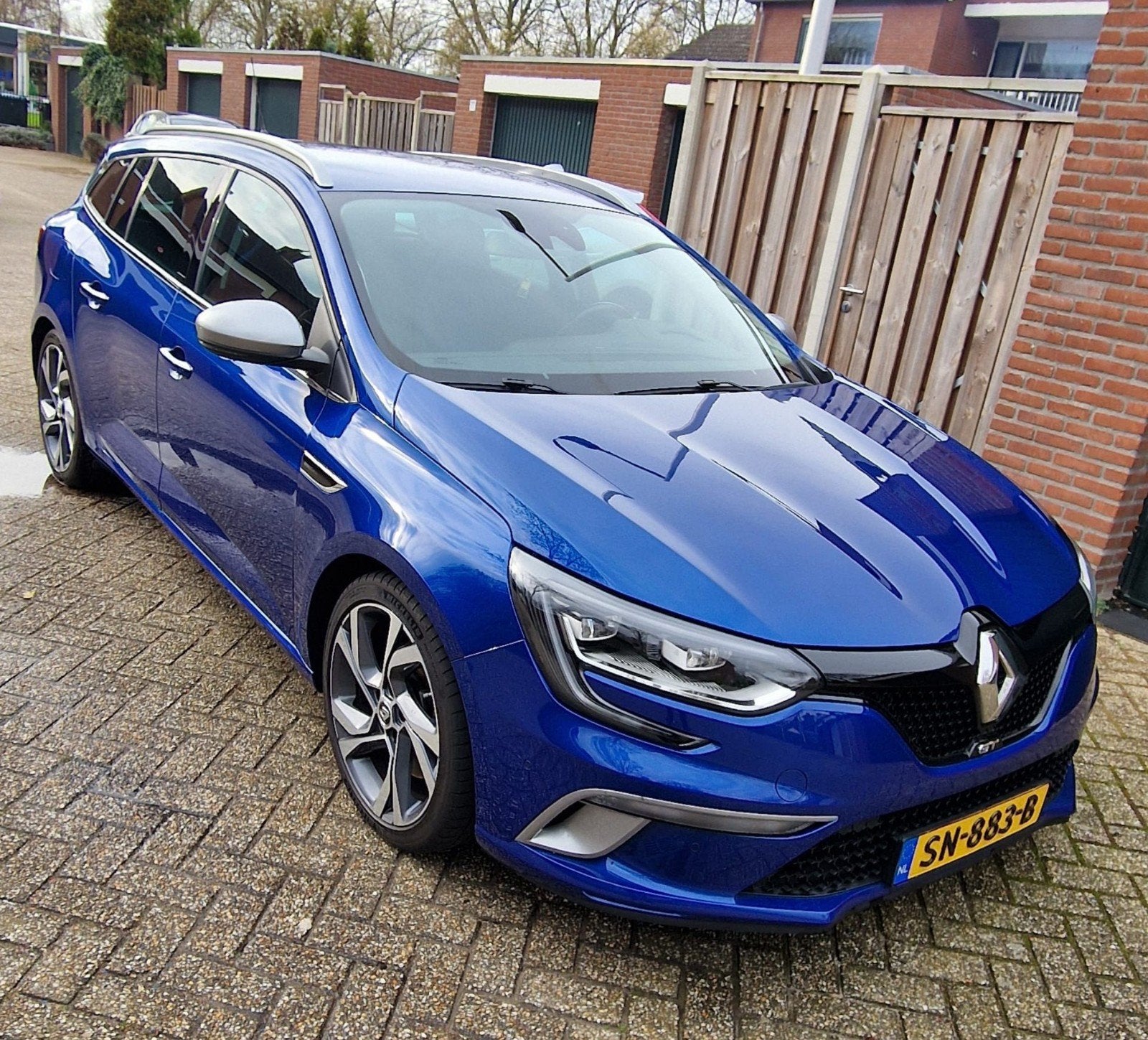 Renault Mégane 1.6 GT Turbo 205 EDC Estate 2017 Blauw, Automaat, Dealer onderhouden, 1618 cc, 4 cilinders