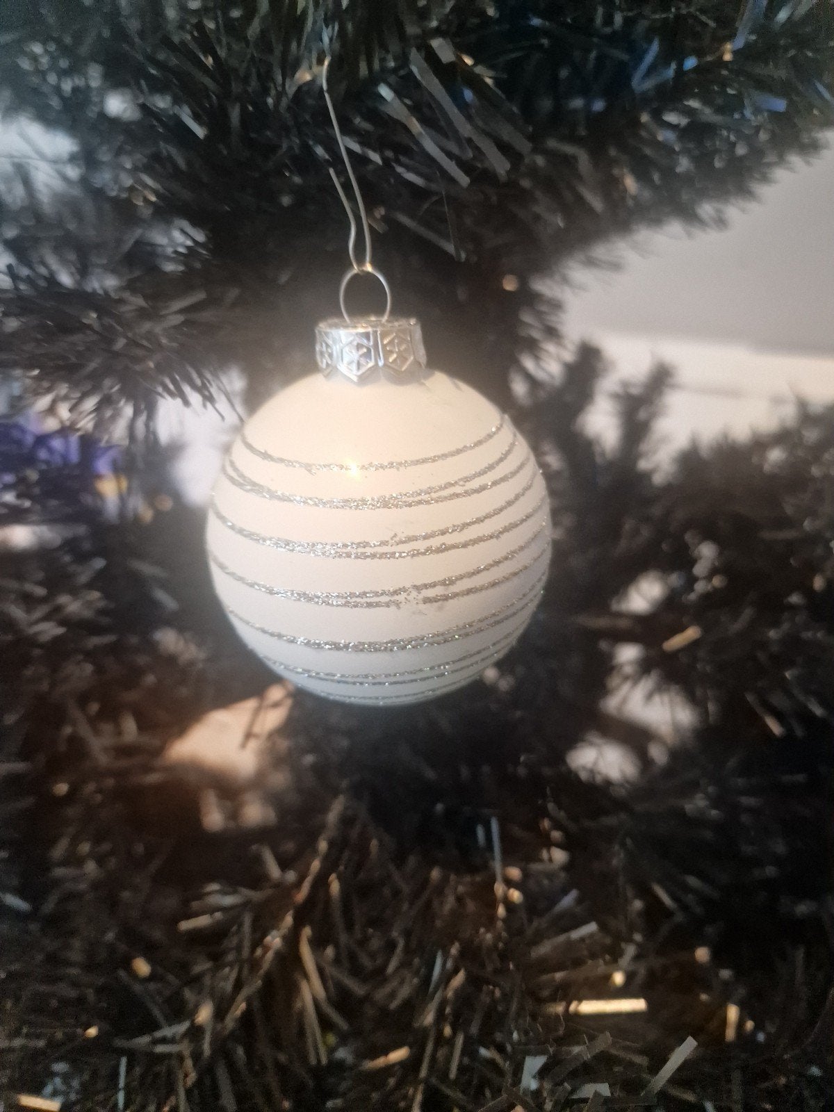 12 mooie glazen kerstballen Jan des Bouvrie wit met zilver (, Ophalen, Zo goed als nieuw