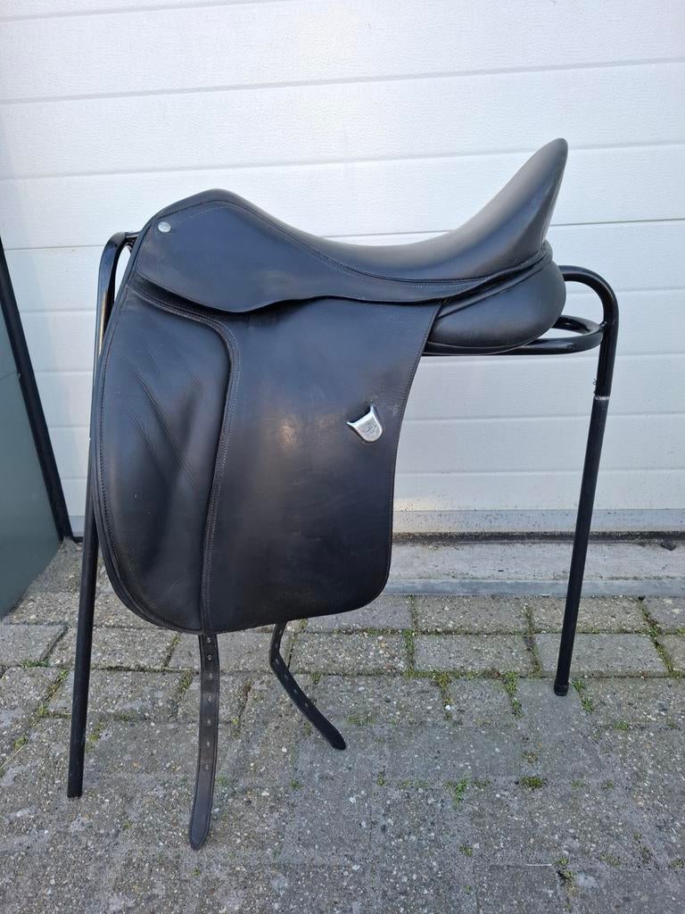 Bates dressage 18, Dressuur, Ophalen of Verzenden, Zo goed als nieuw