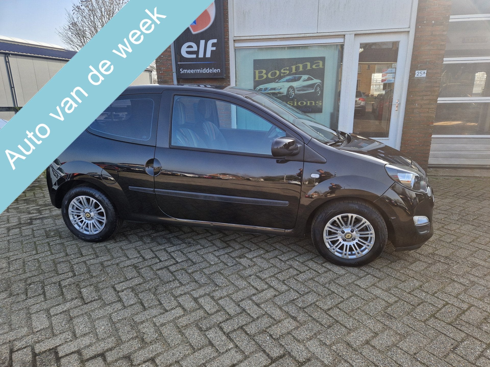 Renault Twingo 1.2 -16V "Parisienne" Airco - Isofix - Apk 10, Auto's, Voorwielaandrijving, Gebruikt, Zwart, 4 cilinders