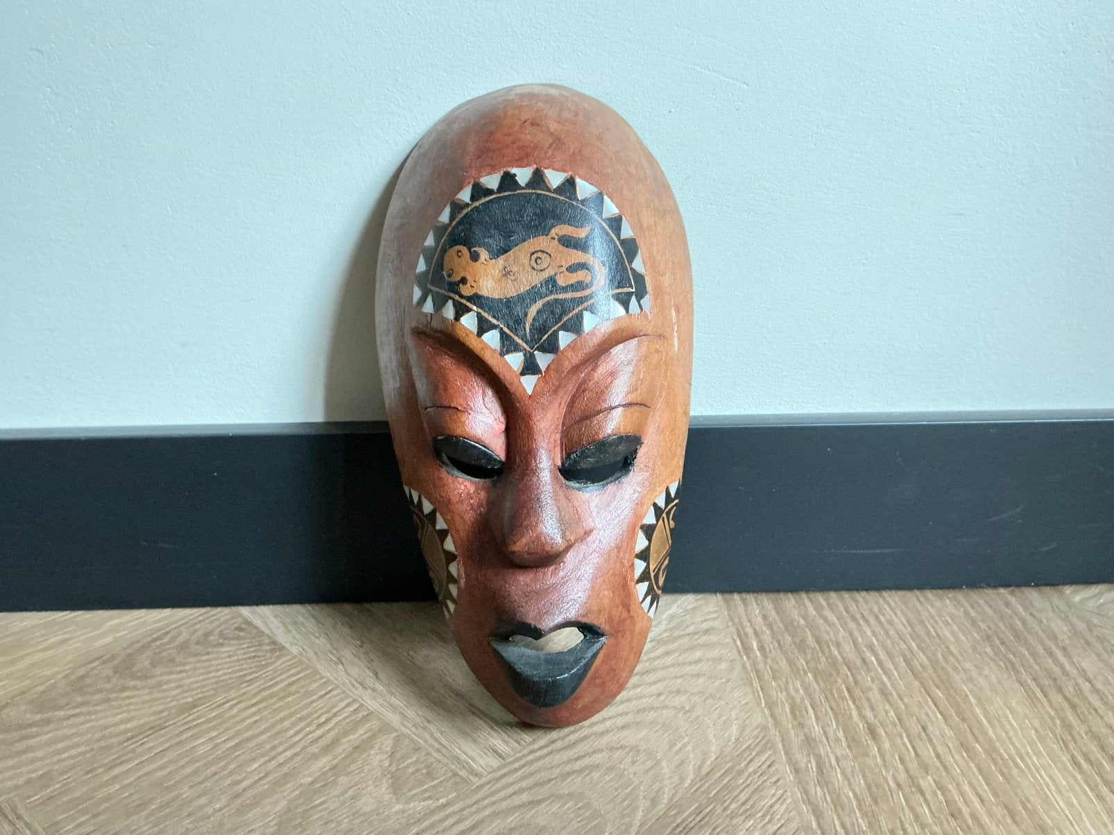 Handmade houten masker met parlemoer en gekko,salamander, Verzenden, Zo goed als nieuw