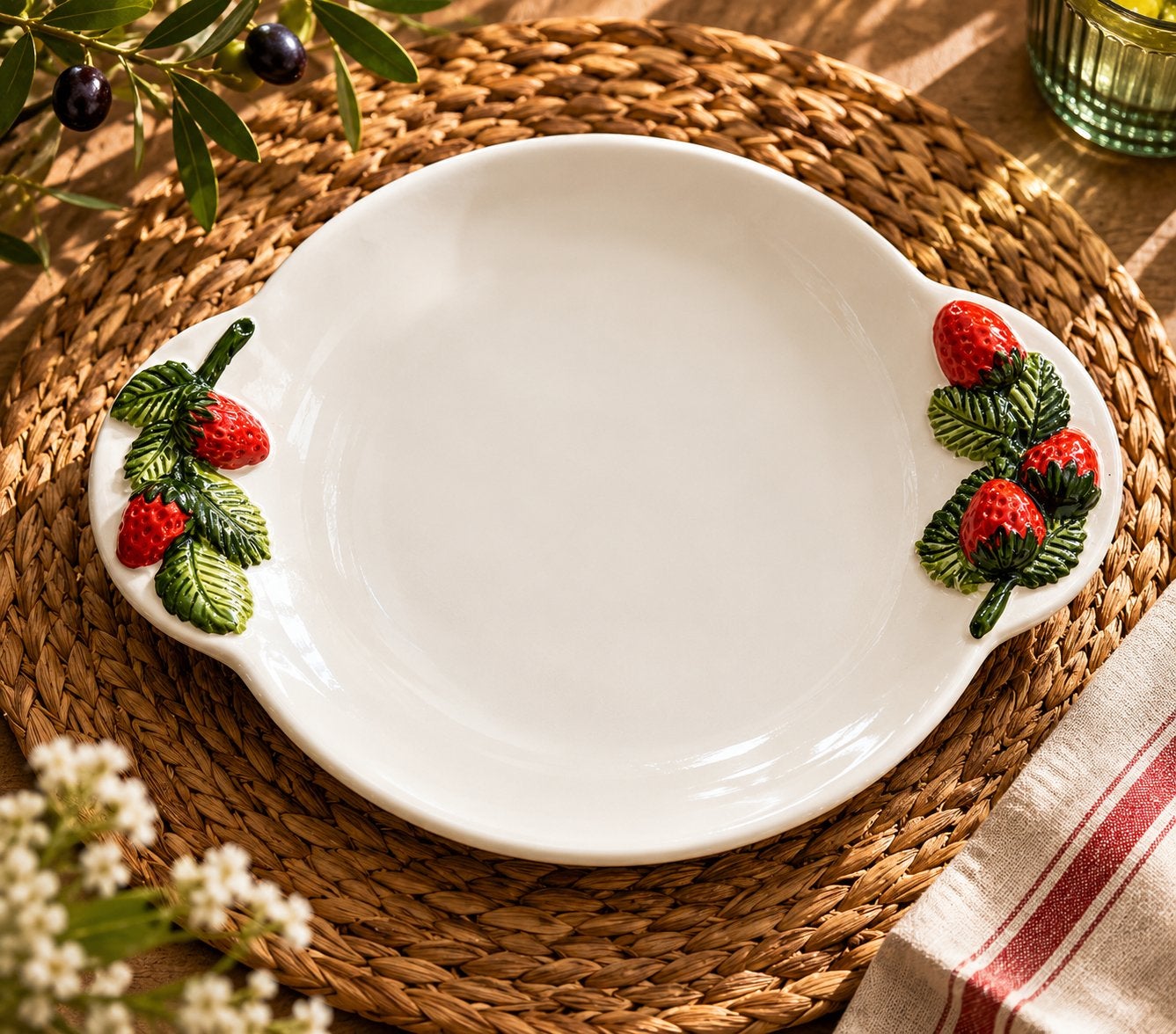 6 vintage Italiaanse lunchborden met aardbeienmotief, Huis en Inrichting, Keuken | Servies, Ophalen, Zo goed als nieuw, Bord(en)