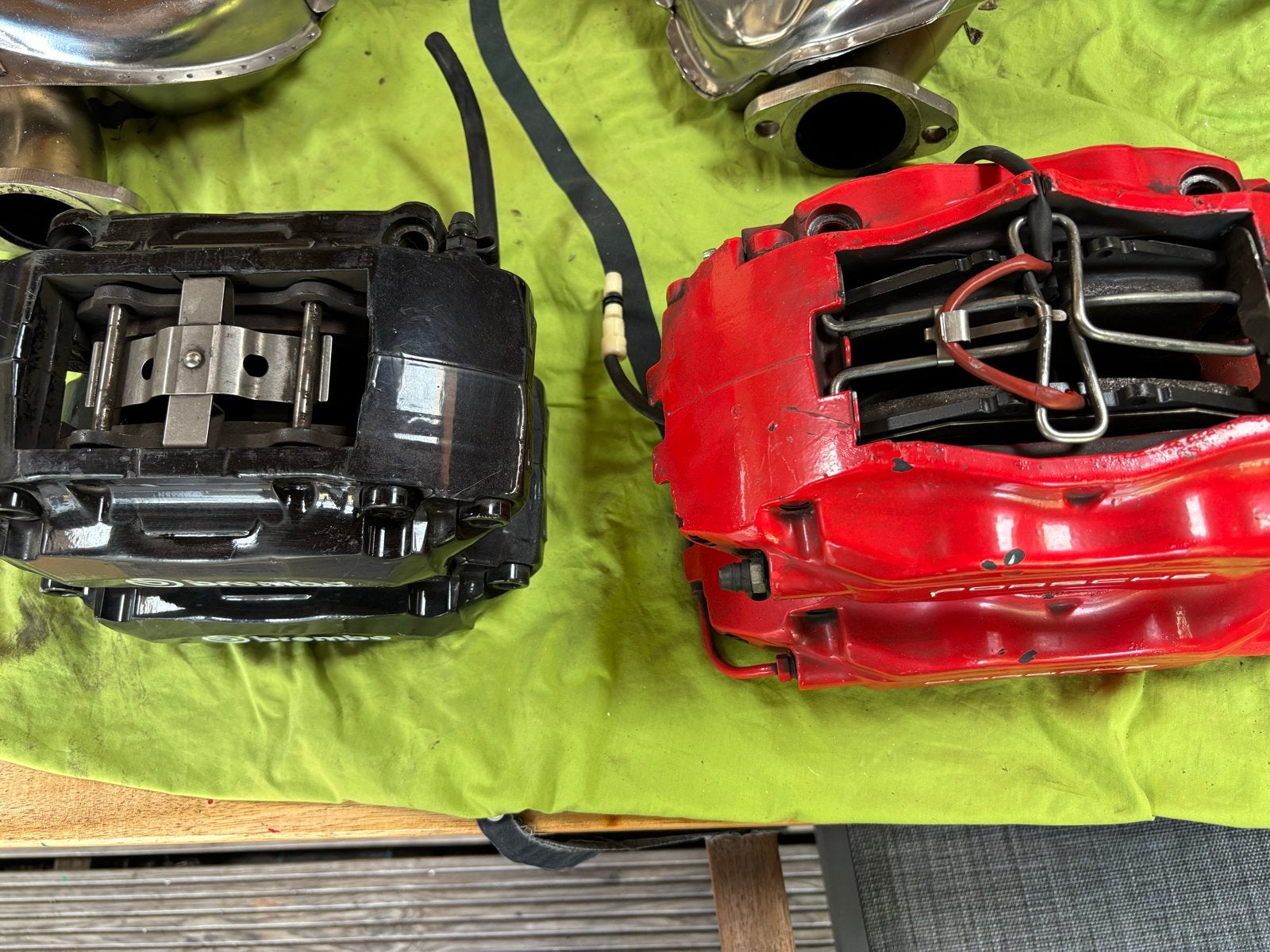 Brembo en Porsche brembo remklauwen inclusief remblokken, Ophalen, Gebruikt, Porsche