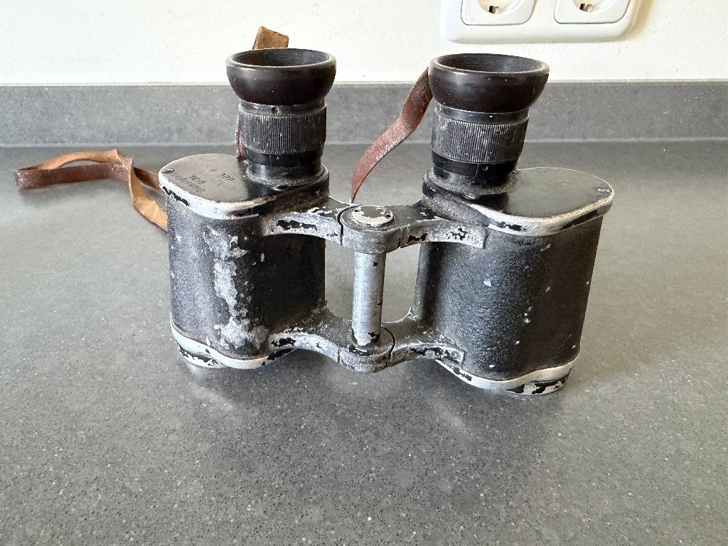 Duitse Wereldoorlog II verrekijker - Dienstglas verrekijker, Ophalen of Verzenden, Landmacht, Duitsland, Overige typen