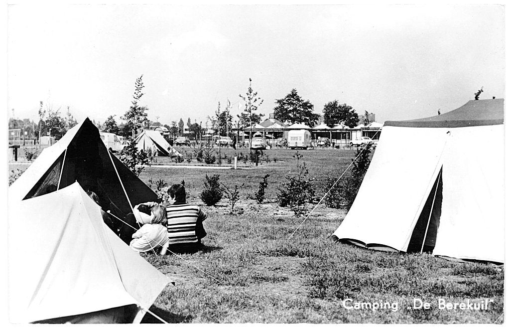 947472	Utrecht	Camping	De Berekuil	1972	Postzegel afgeweekt, Ophalen of Verzenden, 1960 tot 1980, Gelopen, Utrecht