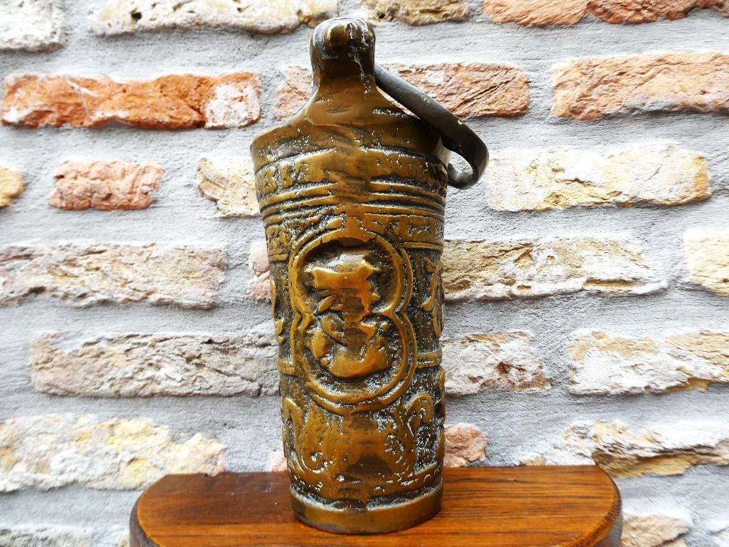 Een bronzen wijwateremmer met tekst Non Libertatis Princeps, Antiek en Kunst, Ophalen of Verzenden