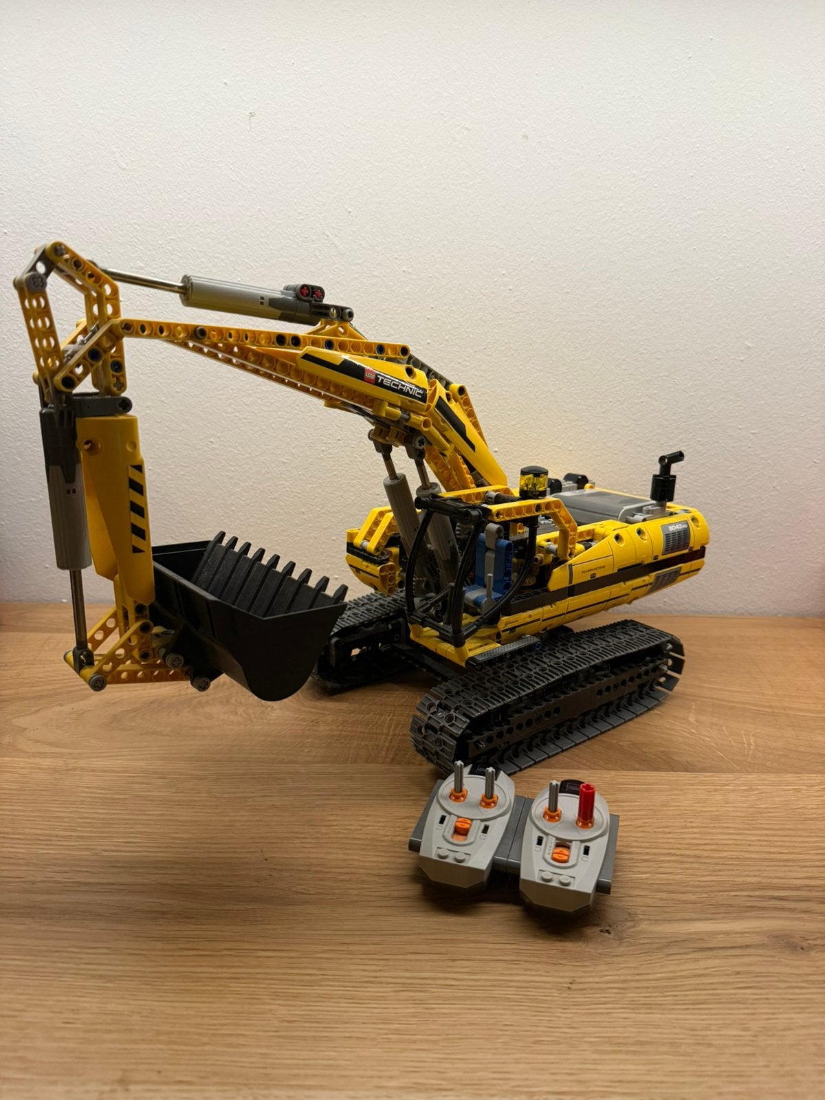 Lego 8043 compleet, Kinderen en Baby's, Speelgoed | Duplo en Lego, Gebruikt, Lego, Compleet, Ophalen of Verzenden