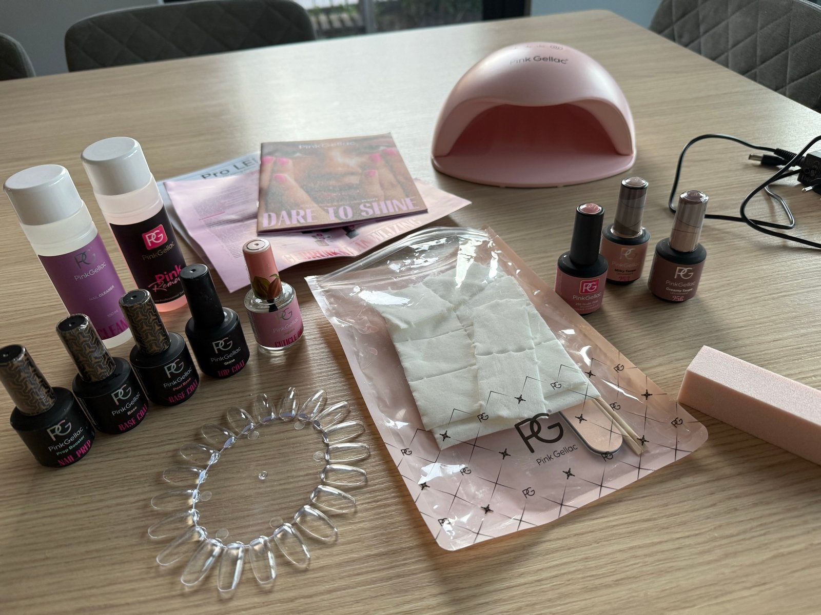 Pink gellac complete starter set met 3 kleuren en peel base, Ophalen of Verzenden, Gebruikt, Overige kleuren, Handen en Nagels