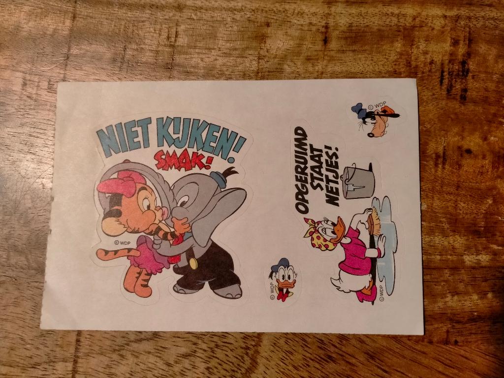 Walt Disney Donald Duck vintage stickervel stickers rare, Verzamelen, Stickers, Gebruikt, Strip of Tekenfilm, Ophalen of Verzenden