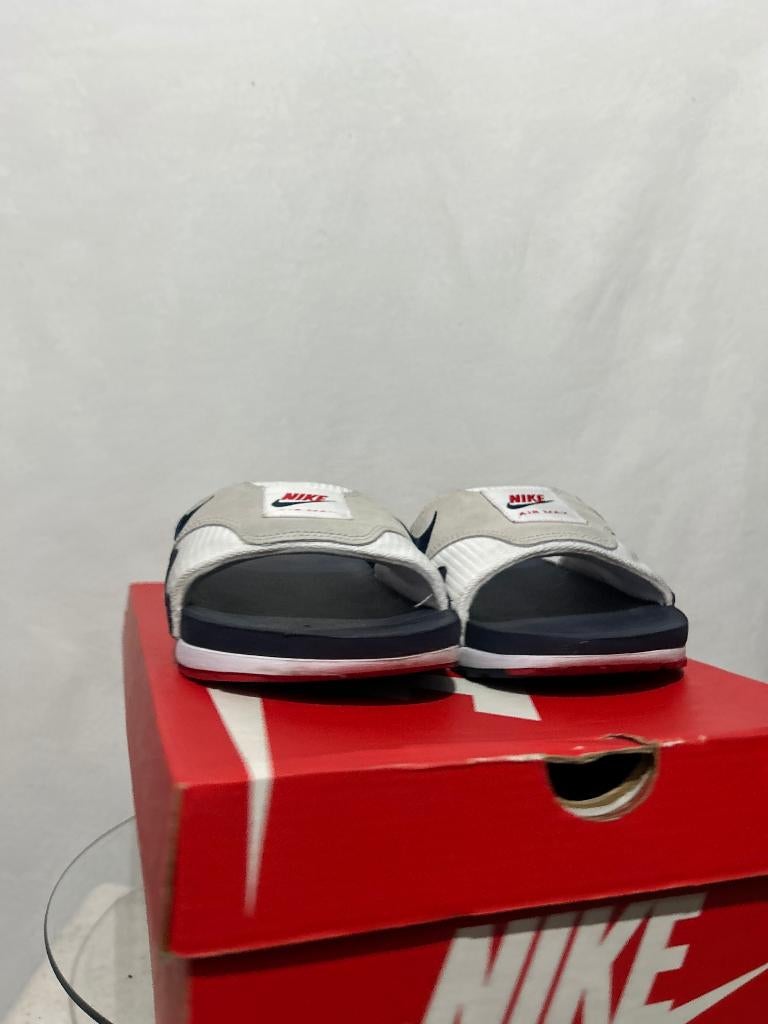 ALS NIEUW! Maat 42,5 - Nike Air Max 1 Slide Obsidian Red, Ophalen, Overige kleuren, Nike, Nike
