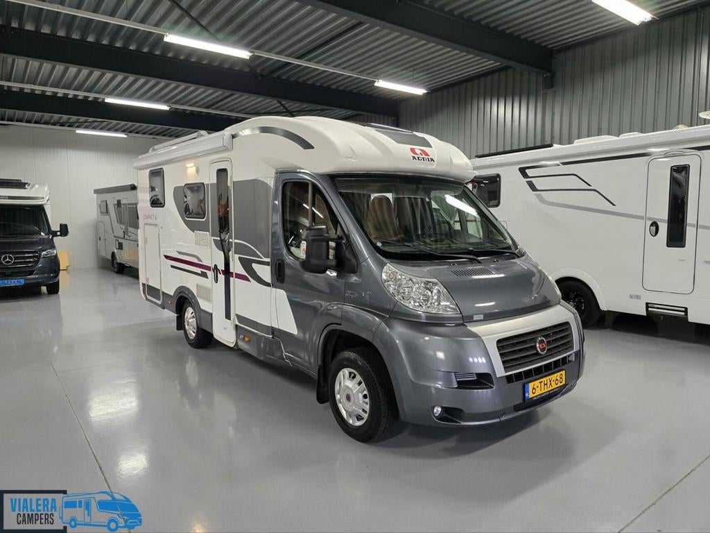 Adria Compact SL *Enkele bedden *2x Airco * Veel opties, Caravans en Kamperen, Campers, Luifel, Ringverwarming, Fiat, Tot en met 3