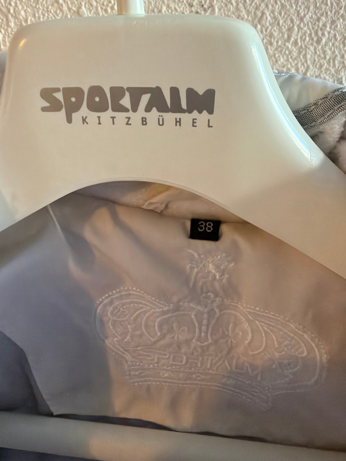 Sportalm Kitzbühel Jas Maat 38 (M) - Zo goed als nieuw, Ophalen, Zo goed als nieuw, Maat 38/40 (M), Wit