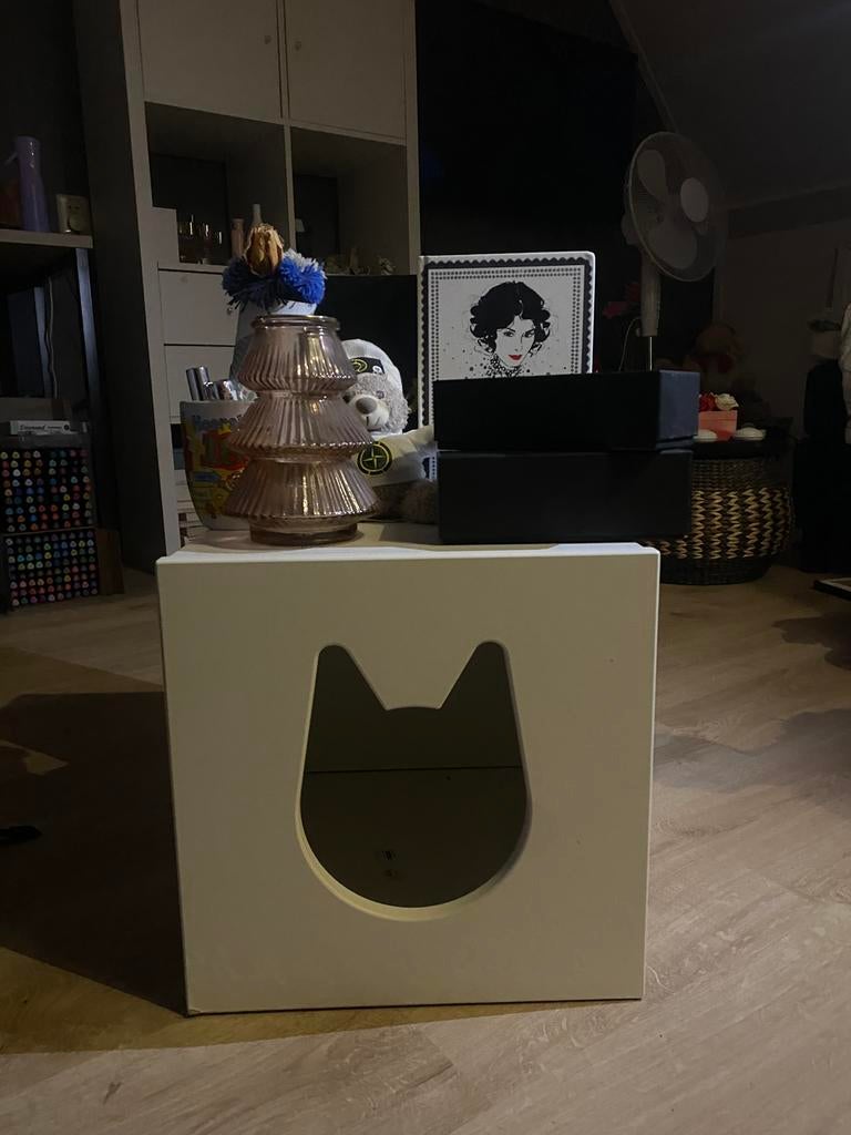 IKEA KALLAX kattenhuis / kattenkubus wit, Dieren en Toebehoren, Katten-accessoires, Ophalen of Verzenden, Gebruikt
