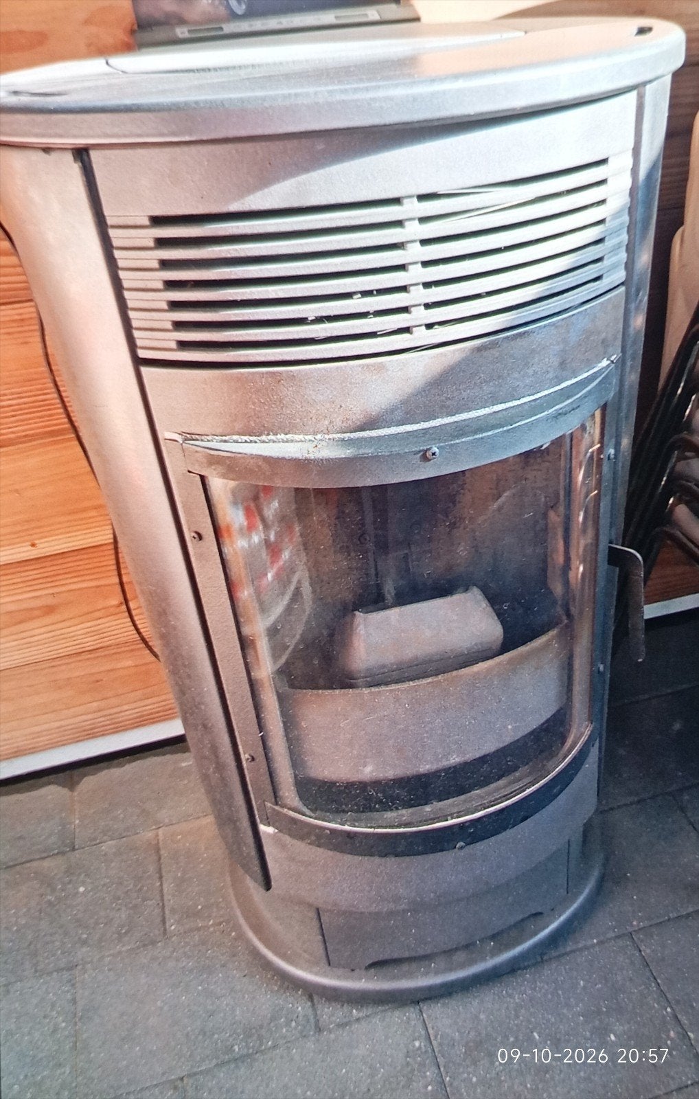 edil kamin logo paletkachel 9 kw 750  euro vast, Ophalen of Verzenden, Hout, Vrijstaand, Houtkachel