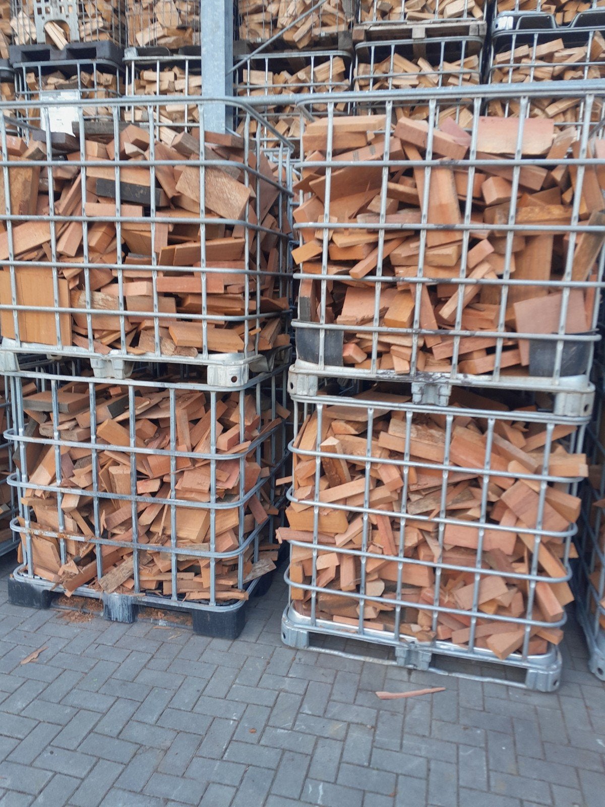 Haardhout, Brandhout, Azobe, Tuin en Terras, Haardhout, 3 tot 6 m³, Ophalen of Verzenden, Overige houtsoorten, Blokken