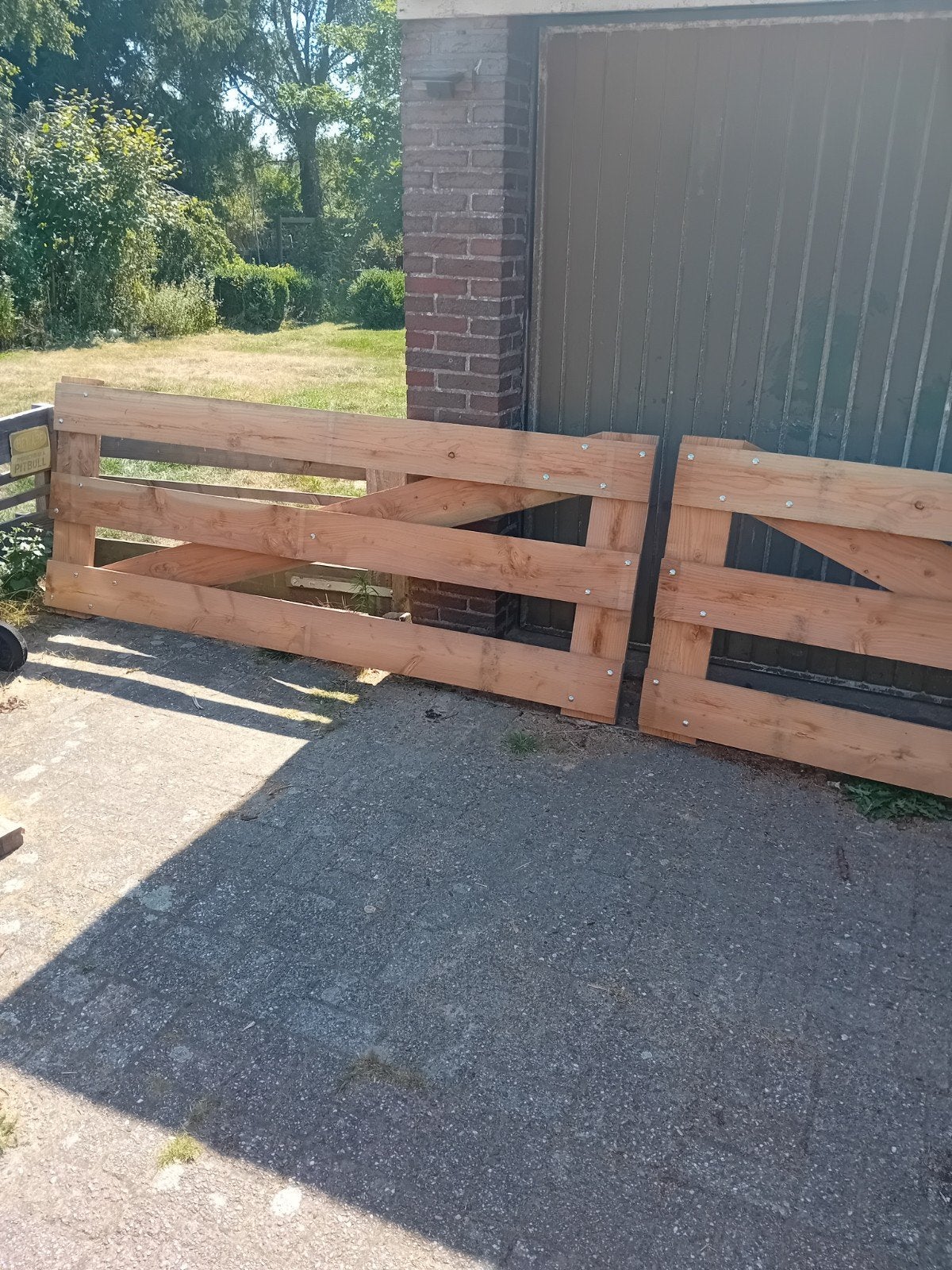 Douglas landhek 5 meter met palen en zwaar hang en sluitwerk, Ophalen, Hout, Tuinhek
