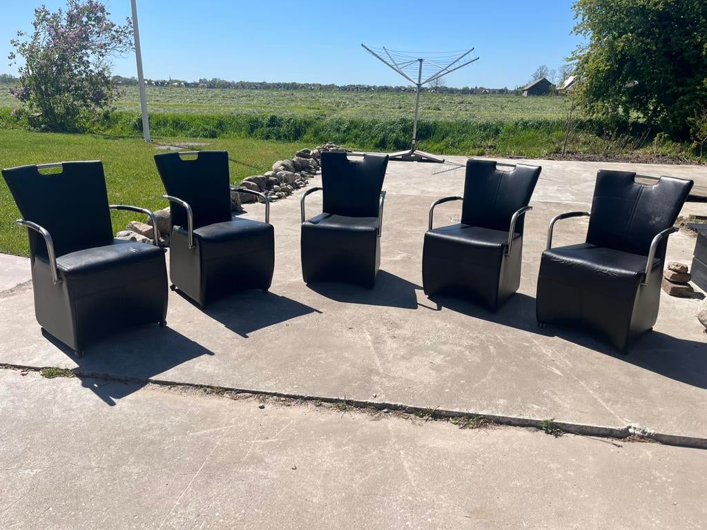 5 eettafel eettafel stoelen | Zwart skai leer | zwenkwielen, Ophalen, Gebruikt, Zwart, Overige materialen