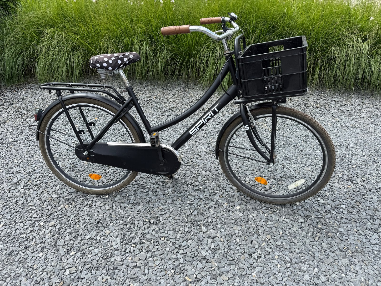 Spirit Cargo meisjes fiets 26 inch - zwart met mand, Ophalen of Verzenden, Gebruikt