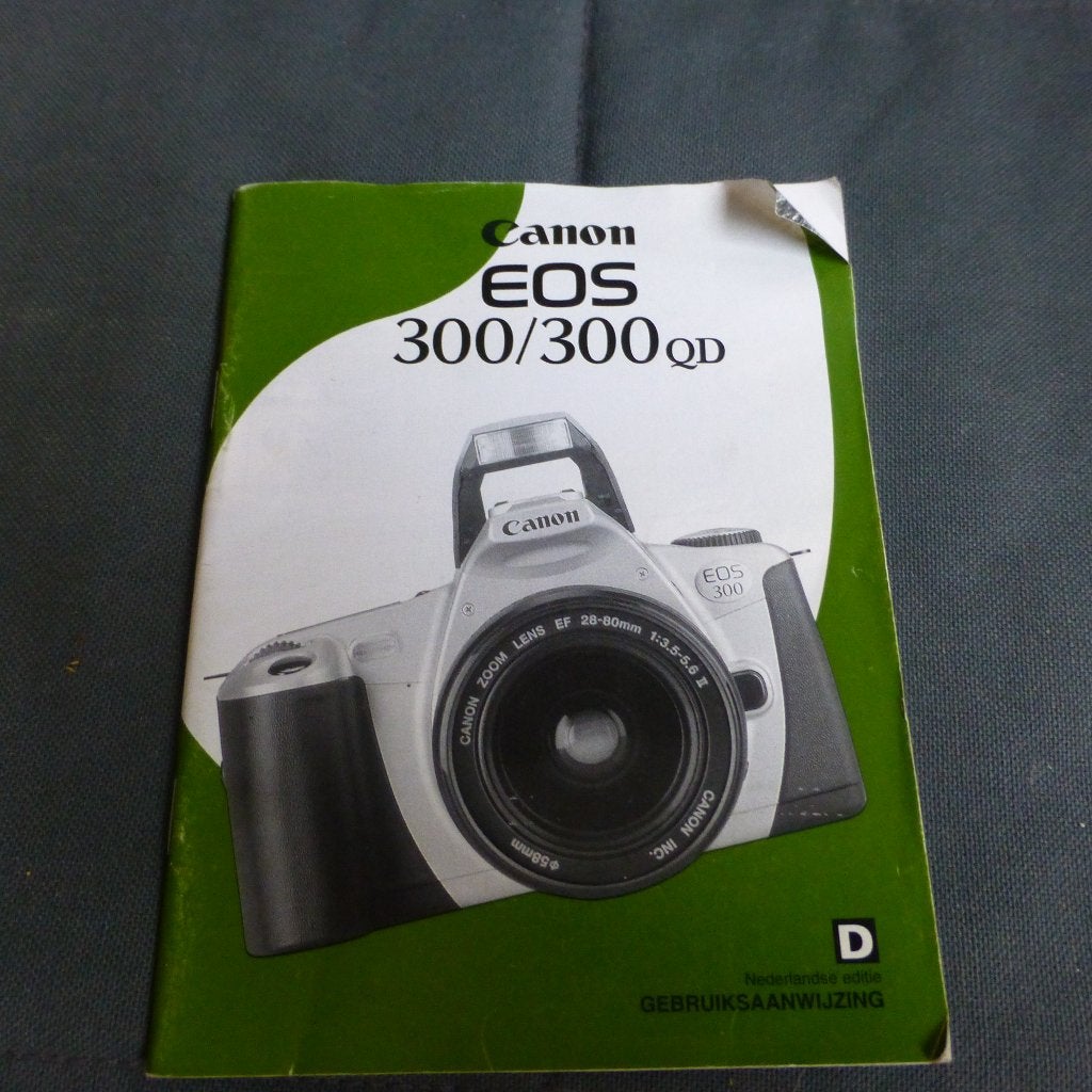 Canon EOS 300/300 QD camera gebruiksaanwijzing, Ophalen of Verzenden, Gebruikt, Spiegelreflex, Canon