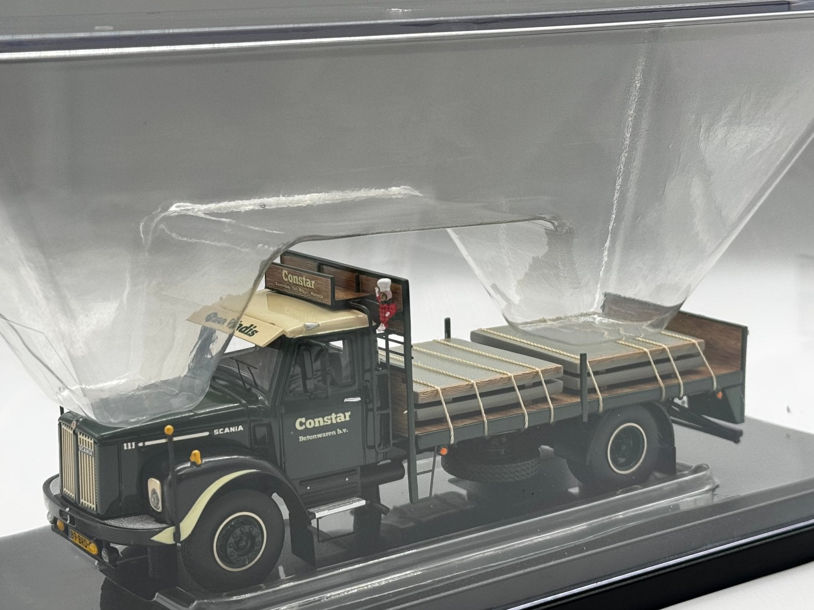 IMC SCANIA 111 TORPEDO CONSTAR