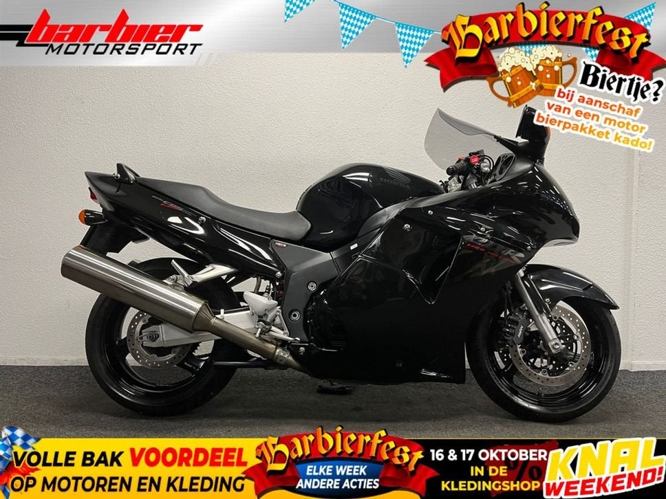 ⭐️⭐Honda CBR 1100 XX SUPER BLACKBIRD⭐️⭐, Motoren, Honda, 4 cilinders, Motorrijbewijs A, Bedrijf