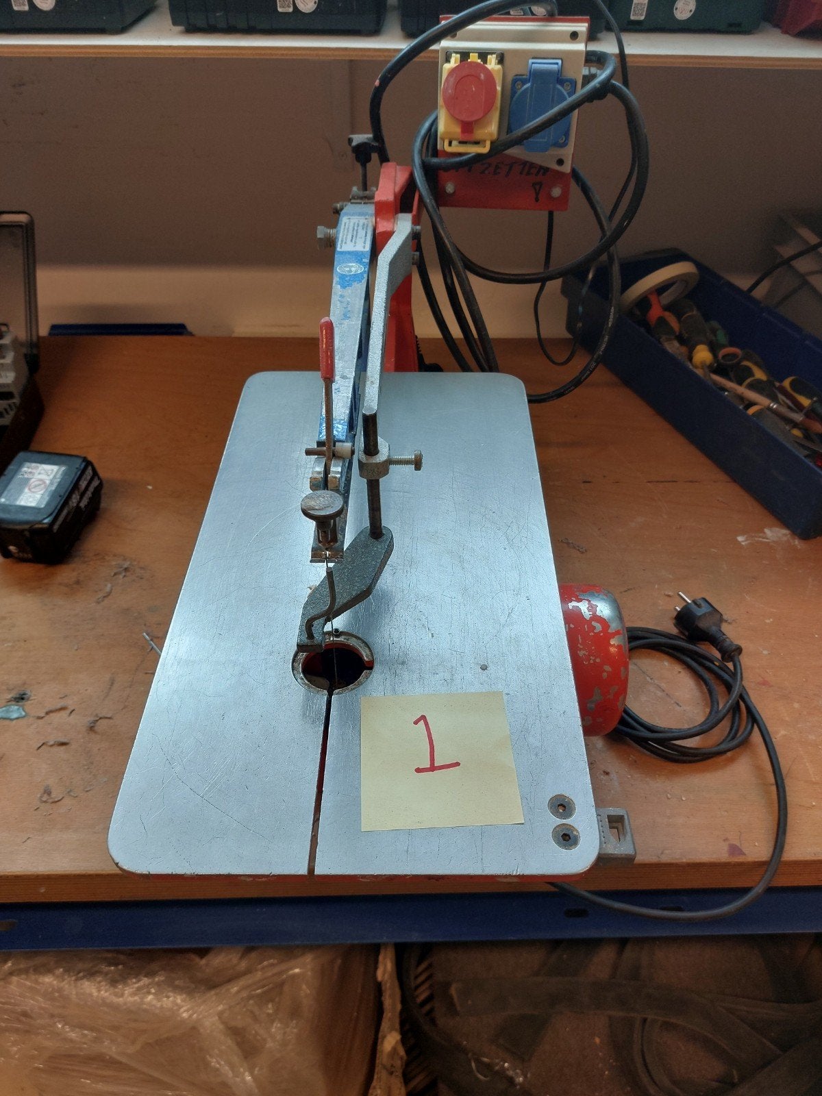 Hegner Multicut 2S Figuurzaagmachine (2008), Ophalen, Gebruikt, Figuurzaag, Hegner