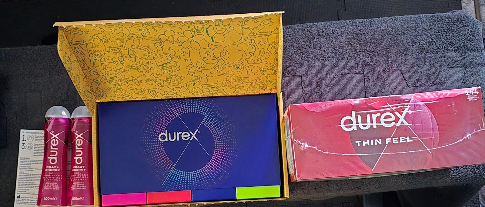 Durex glijmiddel en condooms pakket, Ophalen of Verzenden, Nieuw, Overige typen