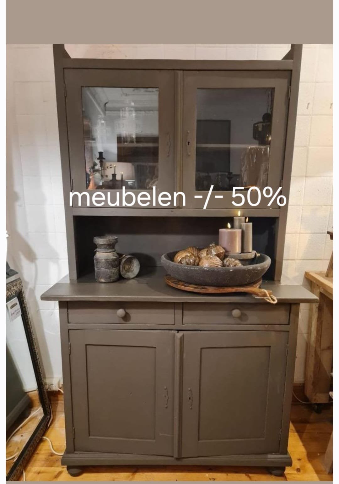 Antieke pottenkast, Ophalen, Gebruikt, 25 tot 50 cm, Minder dan 100 cm