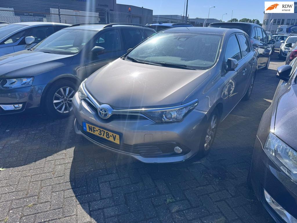 Toyota Auris 1.8 Hybrid Trend, 28 km/l, Gebruikt, Euro 6, 4 cilinders