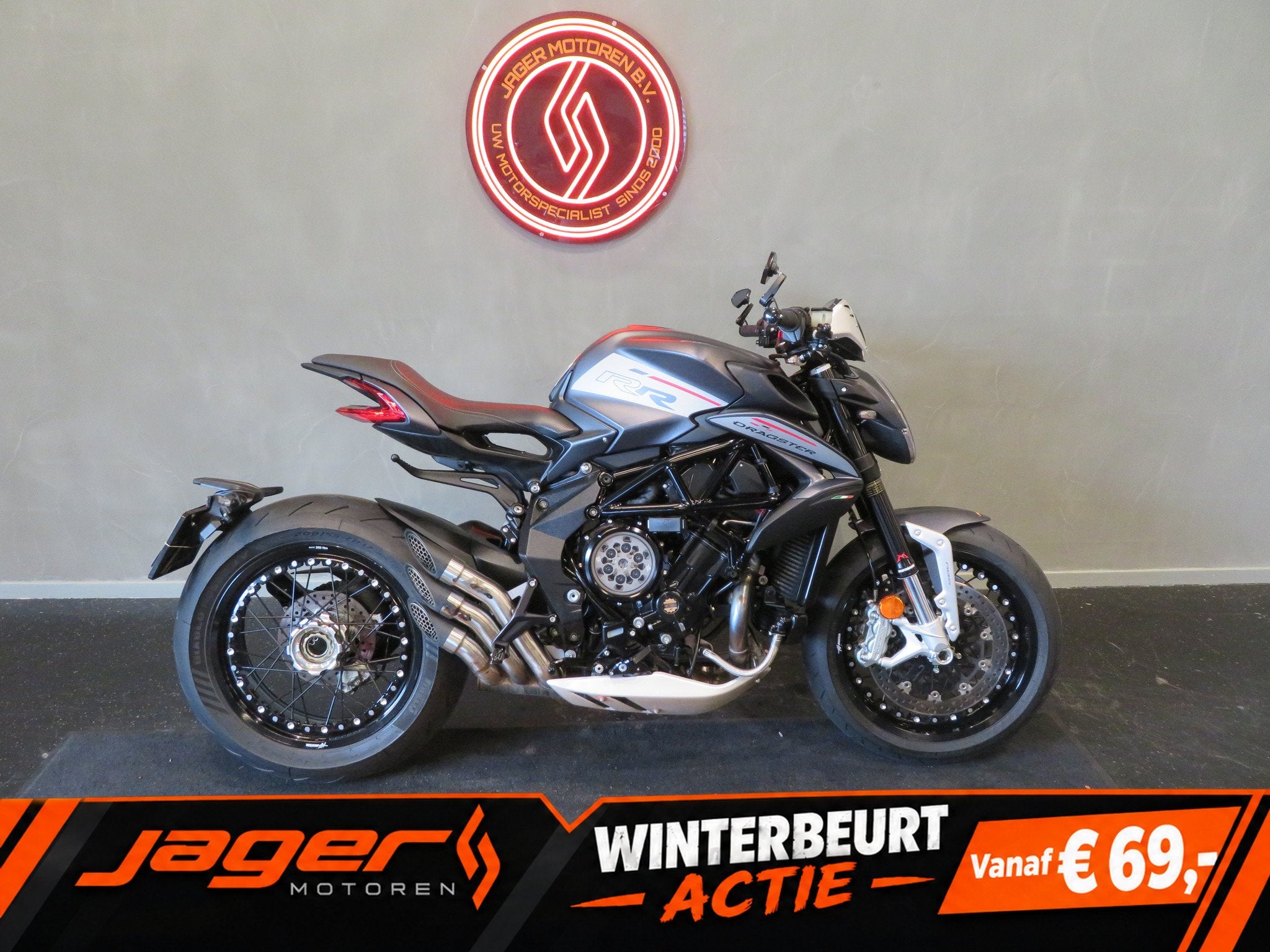 MV Agusta DRAGSTER 800 RR BRUTALE TOP! (bj 2021), Motoren, Meer dan 35 kW, 798 cc, Naked bike, Gebruikt